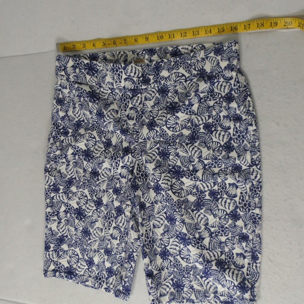 Coral Bay Womens Shorts 10 Blue White Bermuda Seashell Nautical Coastal Beach